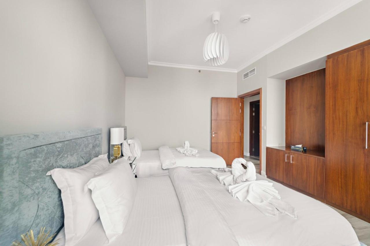 First Class 3Br With Full Burj Khalifa And Fountain View Dubai Bagian luar foto