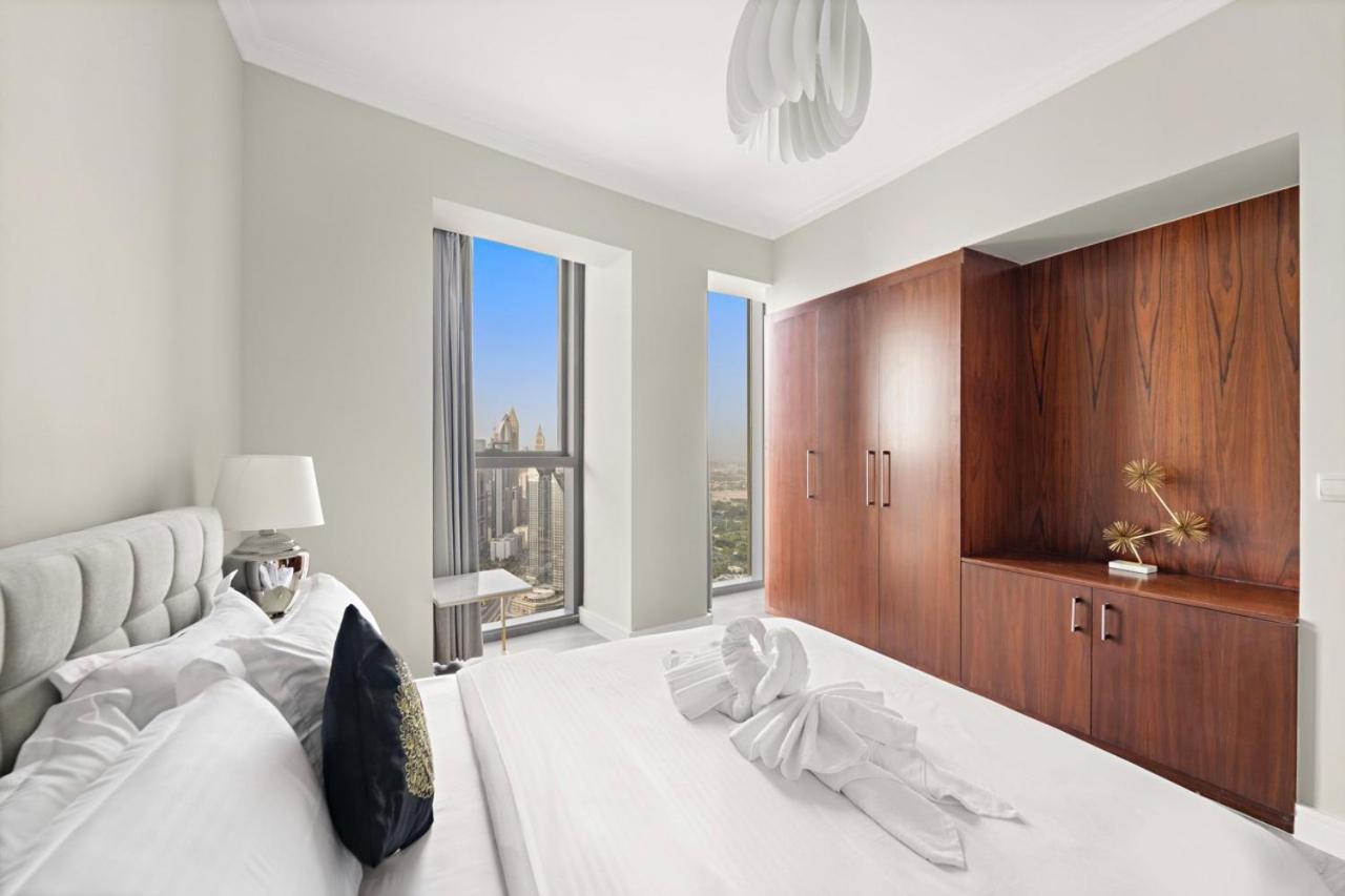 First Class 3Br With Full Burj Khalifa And Fountain View Dubai Bagian luar foto