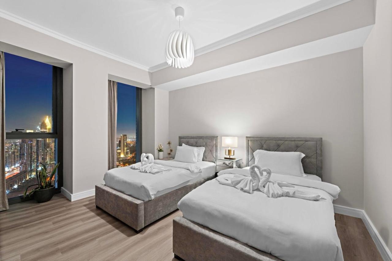 First Class 3Br With Full Burj Khalifa And Fountain View Dubai Bagian luar foto