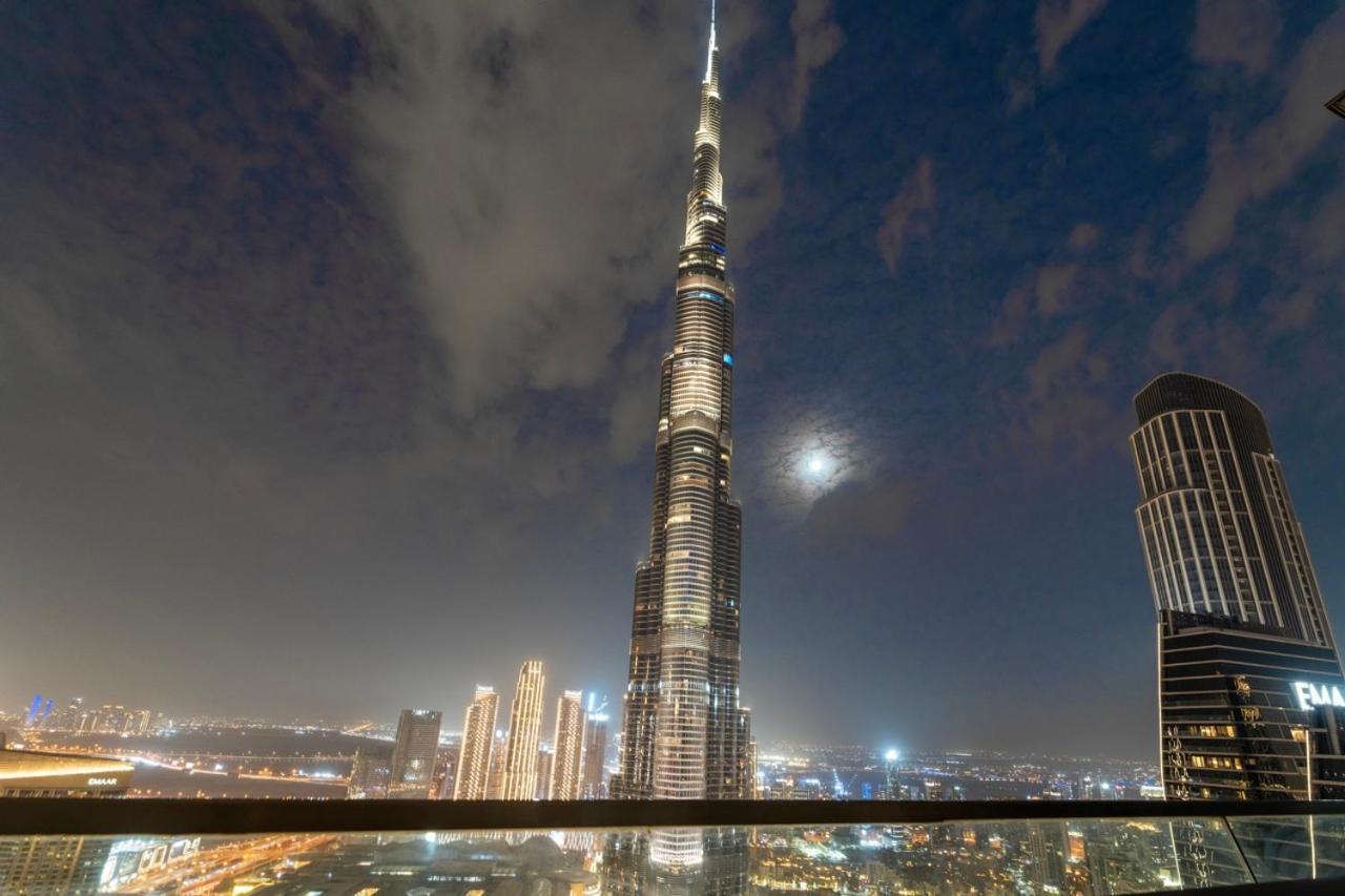 First Class 3Br With Full Burj Khalifa And Fountain View Dubai Bagian luar foto
