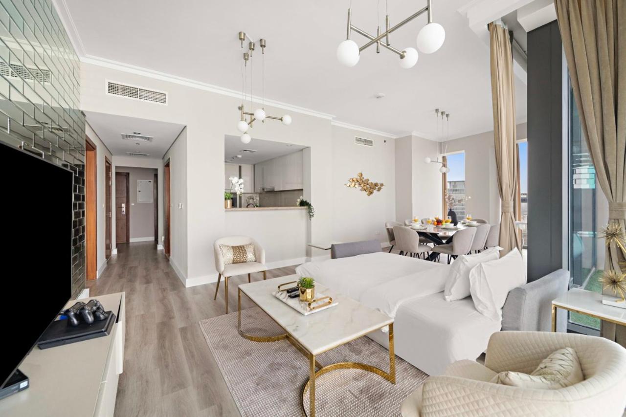 First Class 3Br With Full Burj Khalifa And Fountain View Dubai Bagian luar foto