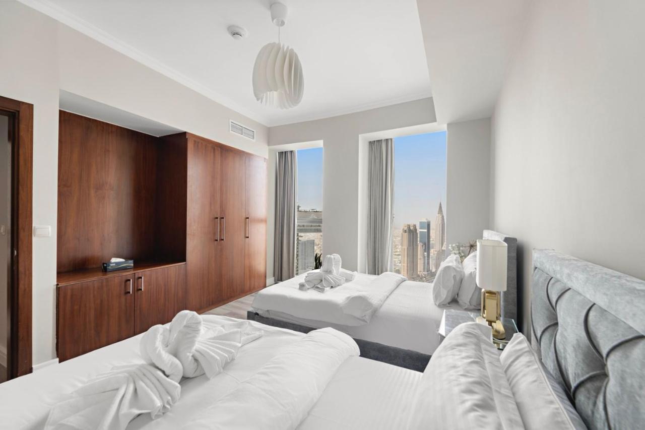 First Class 3Br With Full Burj Khalifa And Fountain View Dubai Bagian luar foto